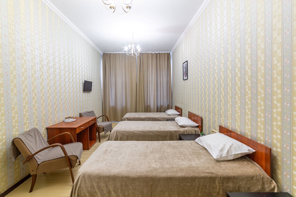 Economy Triple Room, Shared Bathroom