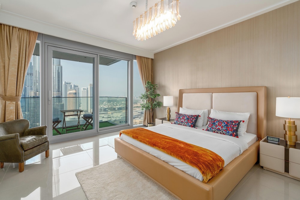 Signature Apartment photo 1