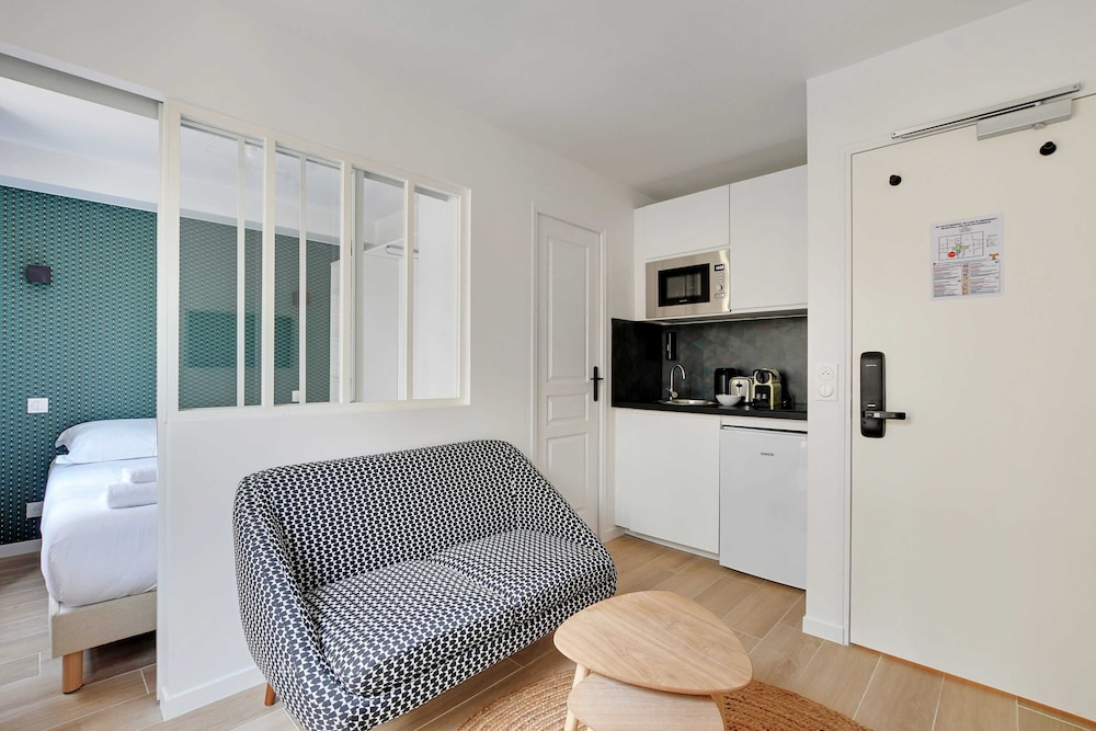 Comfort Apartment (103)