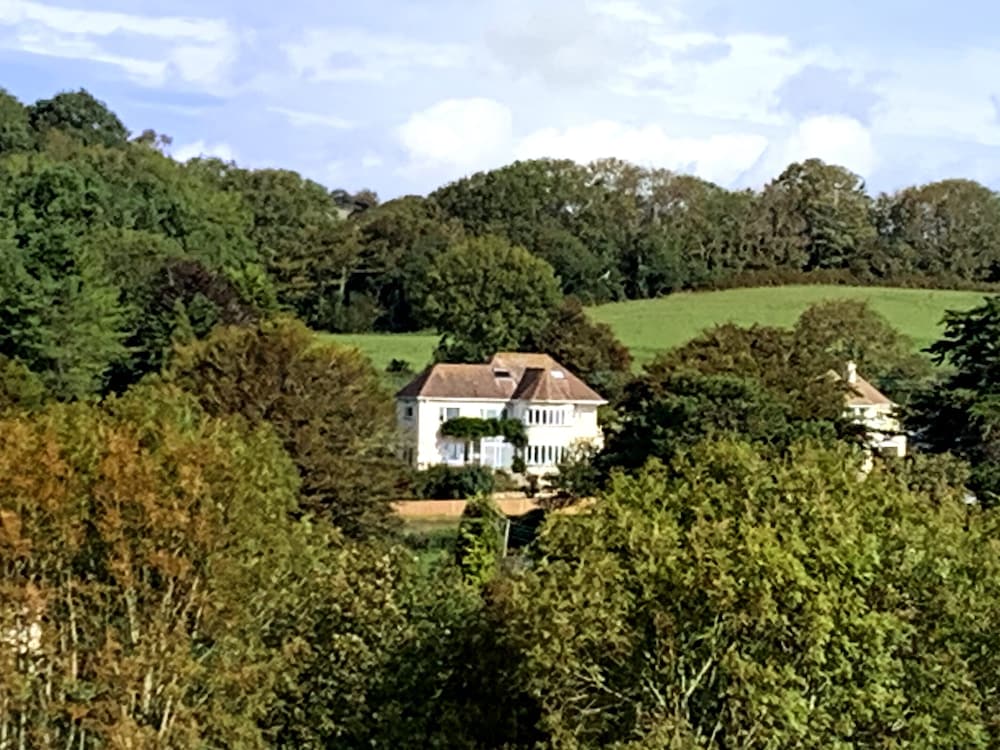 Cottage photo 1