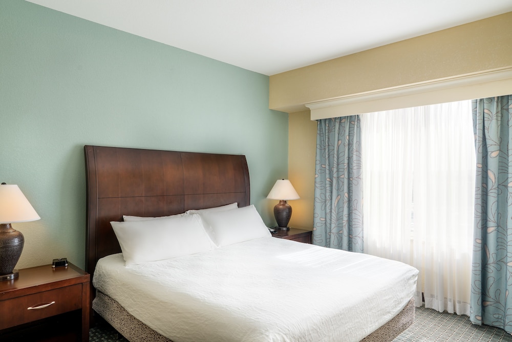 Room, 1 King Bed, Accessible - Photo 3