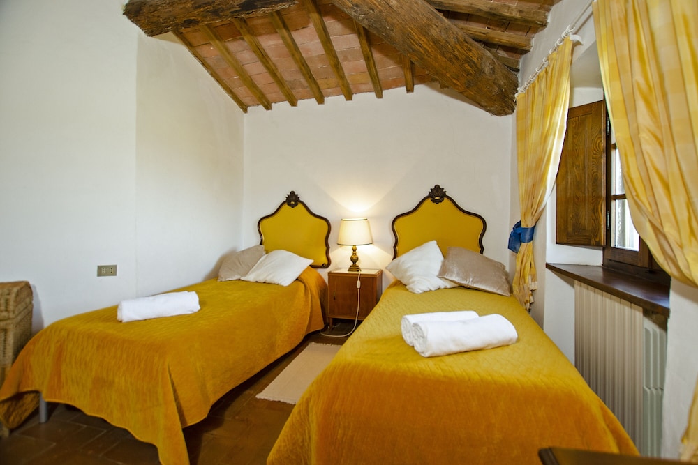 Standard Villa, 2 Bedrooms, Mountainside (La Palazzina)