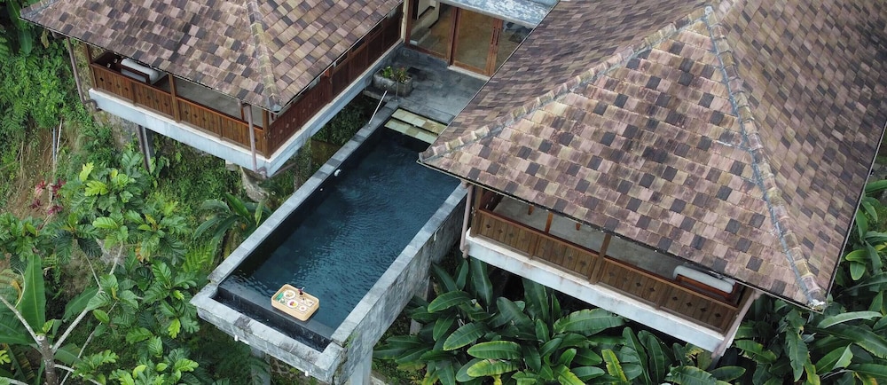 Two Bedroom Pool Villa - Photo 2