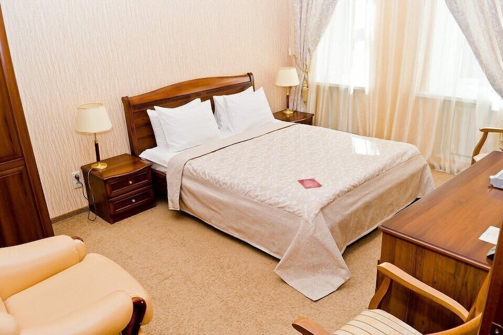 Deluxe Suite photo 1