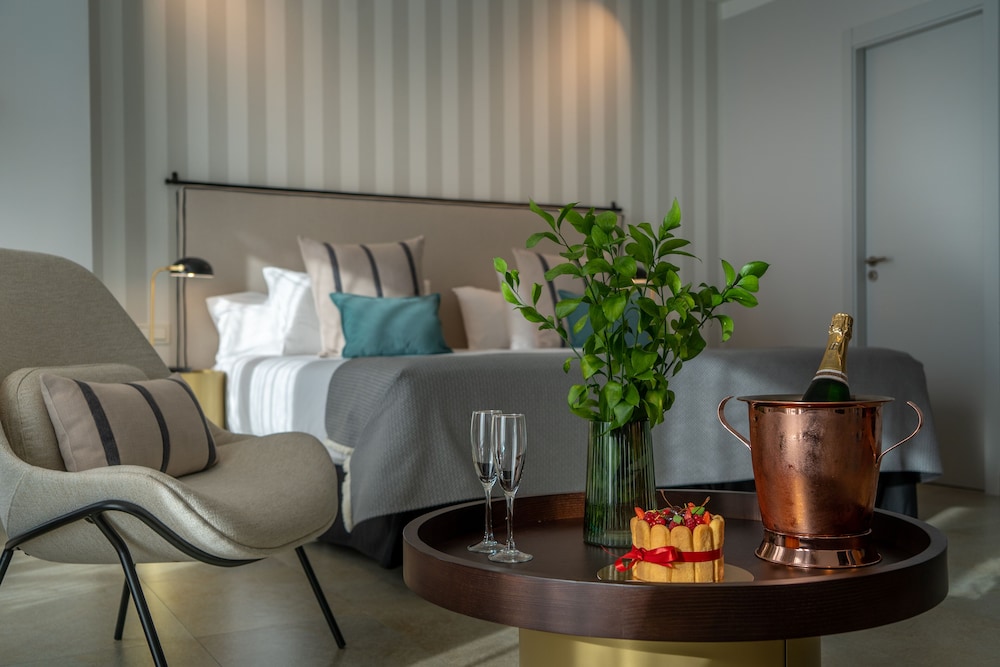 Junior Suite - Photo 2