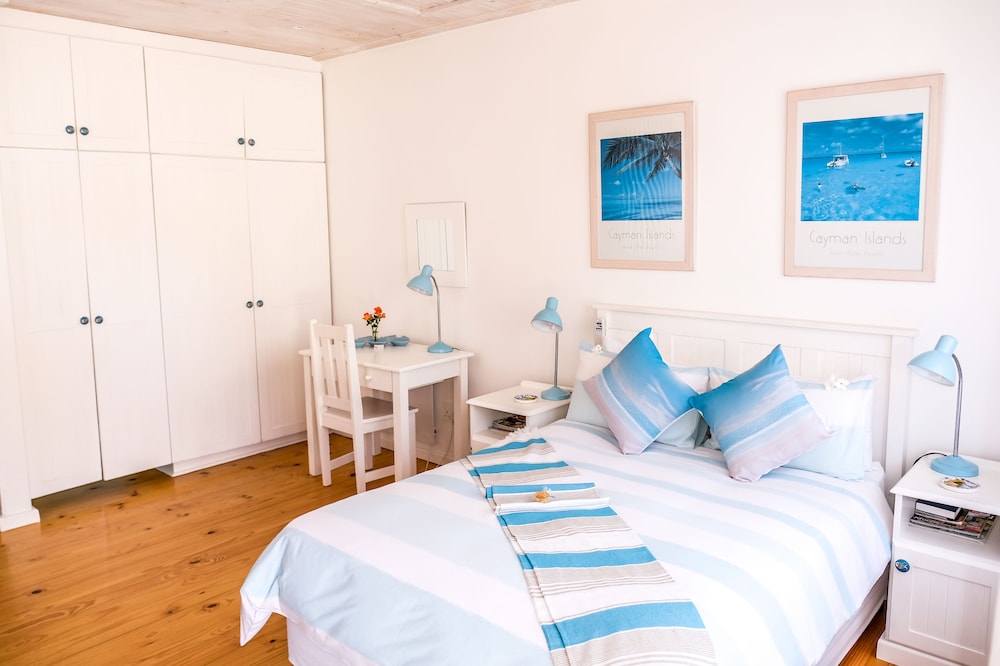 Standard Room photo 3