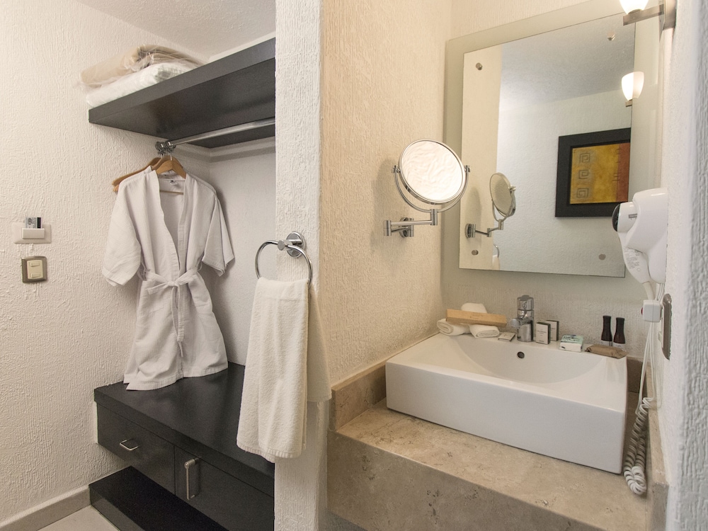 Standard Room (2 camas matrimoniales) photo 2