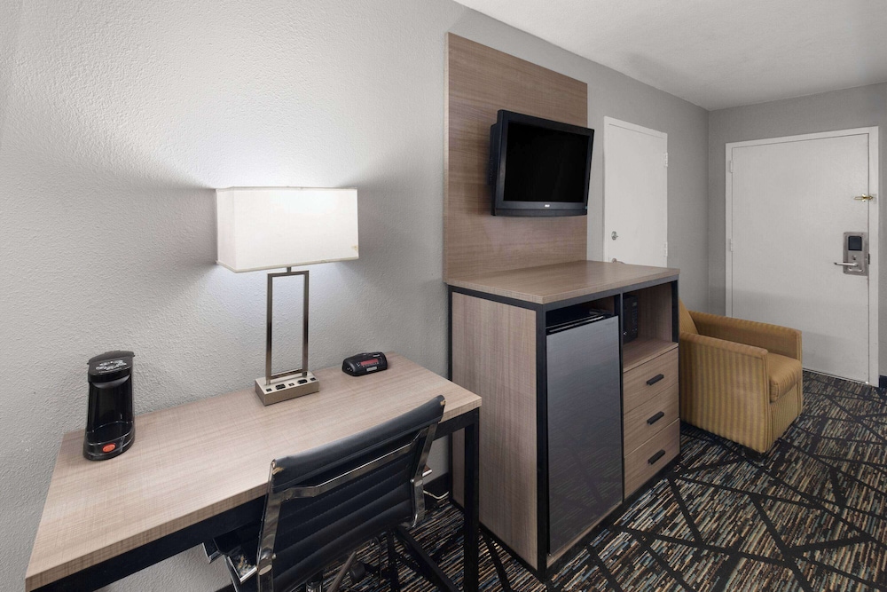 Room, Accessible - Photo 3