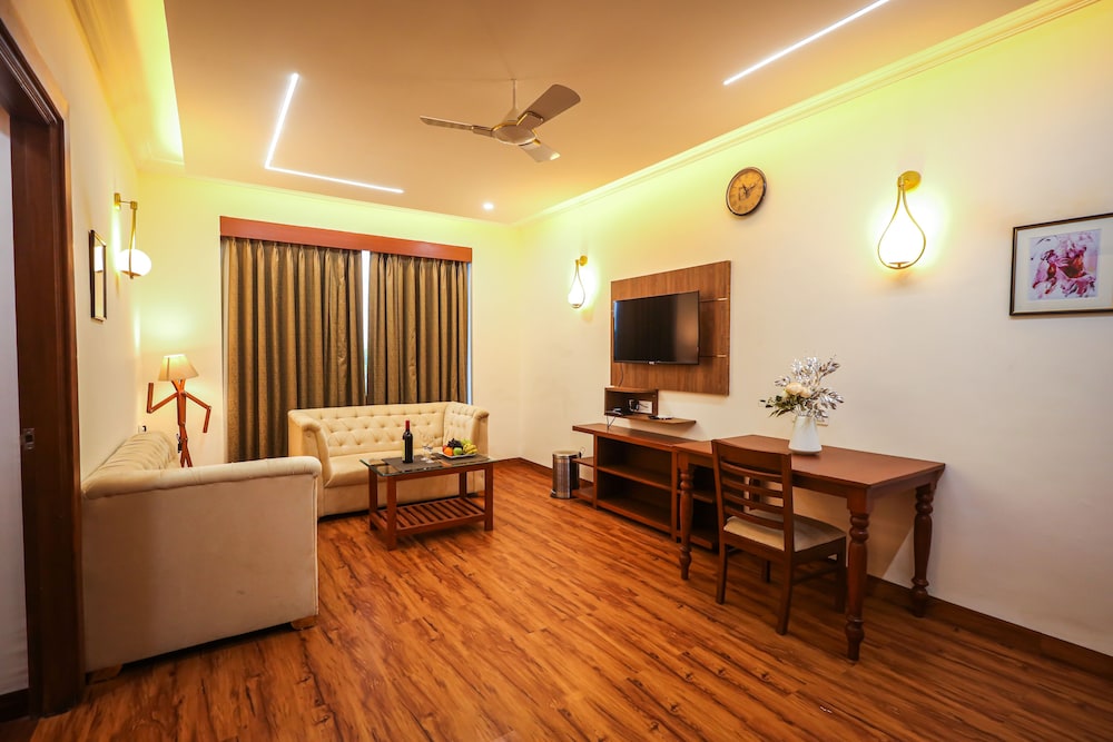 Royal Room photo 1