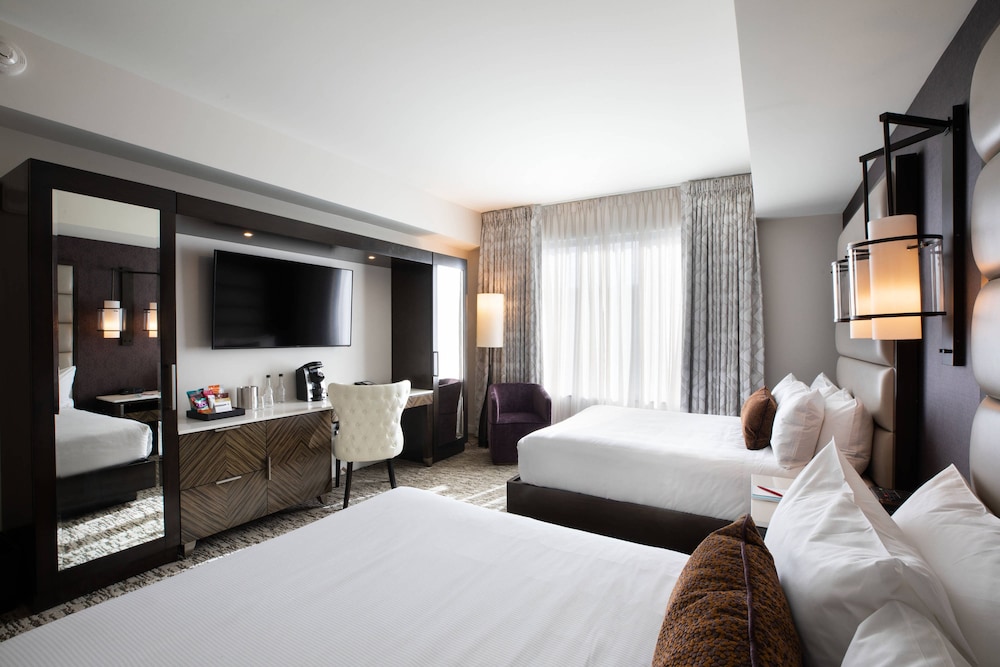 Executive Room, 2 Queen Beds - Photo 3