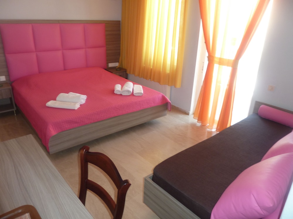 Triple Room photo 3