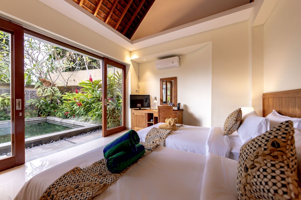 Luxury Villa, 2 Bedrooms, Garden View