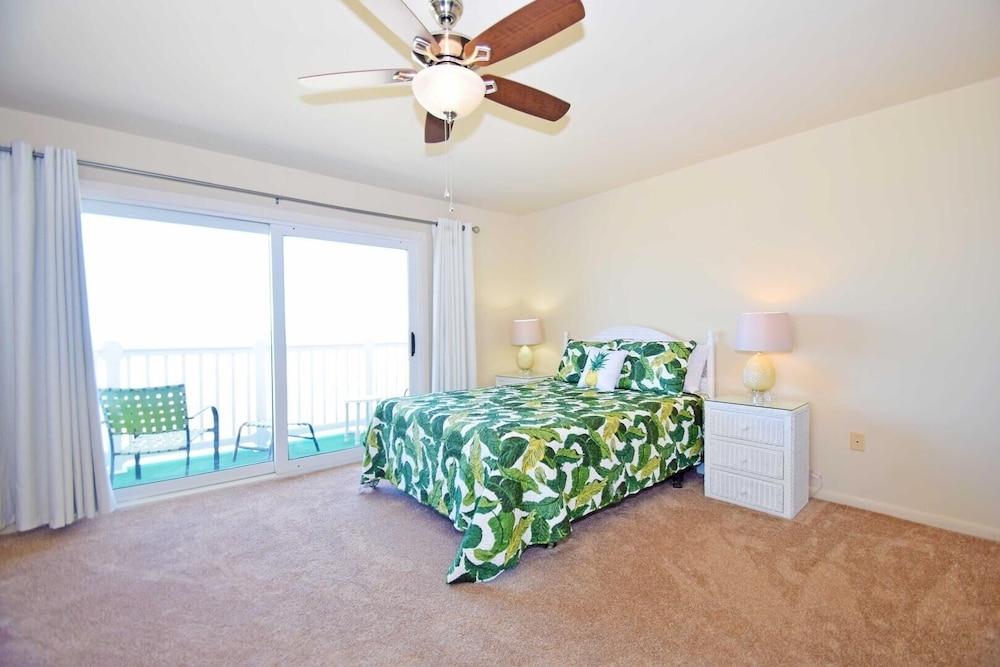 Townhome, 4 Bedrooms