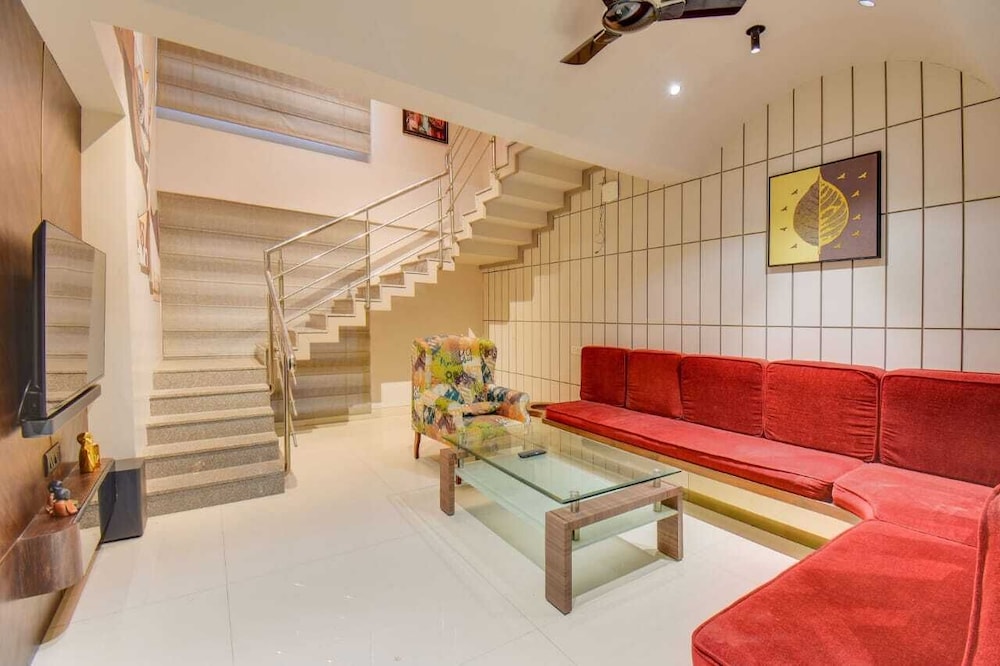 Superior 2BHK Suite room