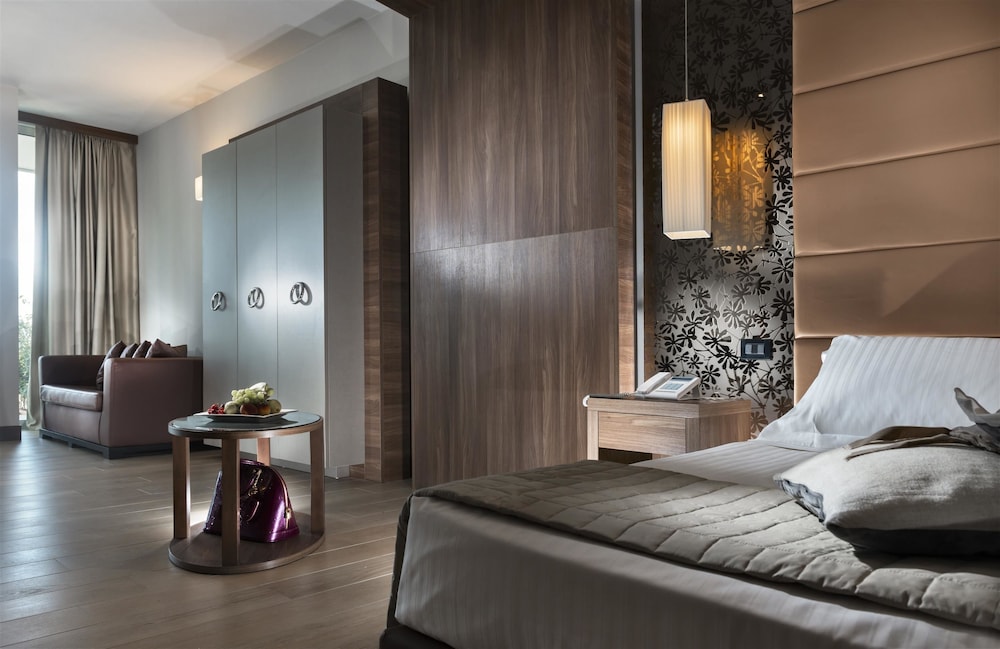 Suite (4 adults) photo 1