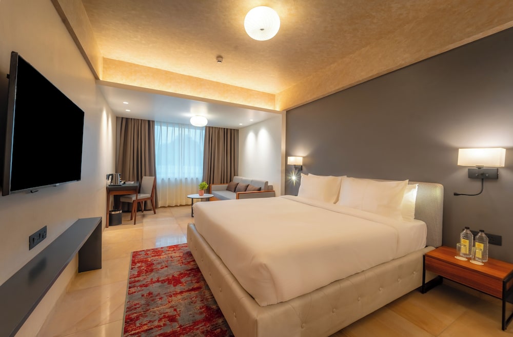 Deluxe Single Room, City View
