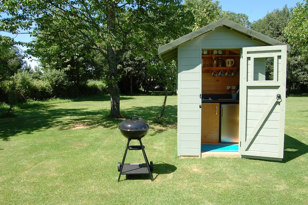 Luxury Tent, Multiple Beds, Non Smoking, Kitchenette photo 3