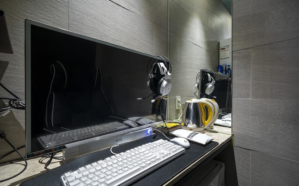 Room (Suite - Twin (75" TV wave twin + styl) - Photo 4