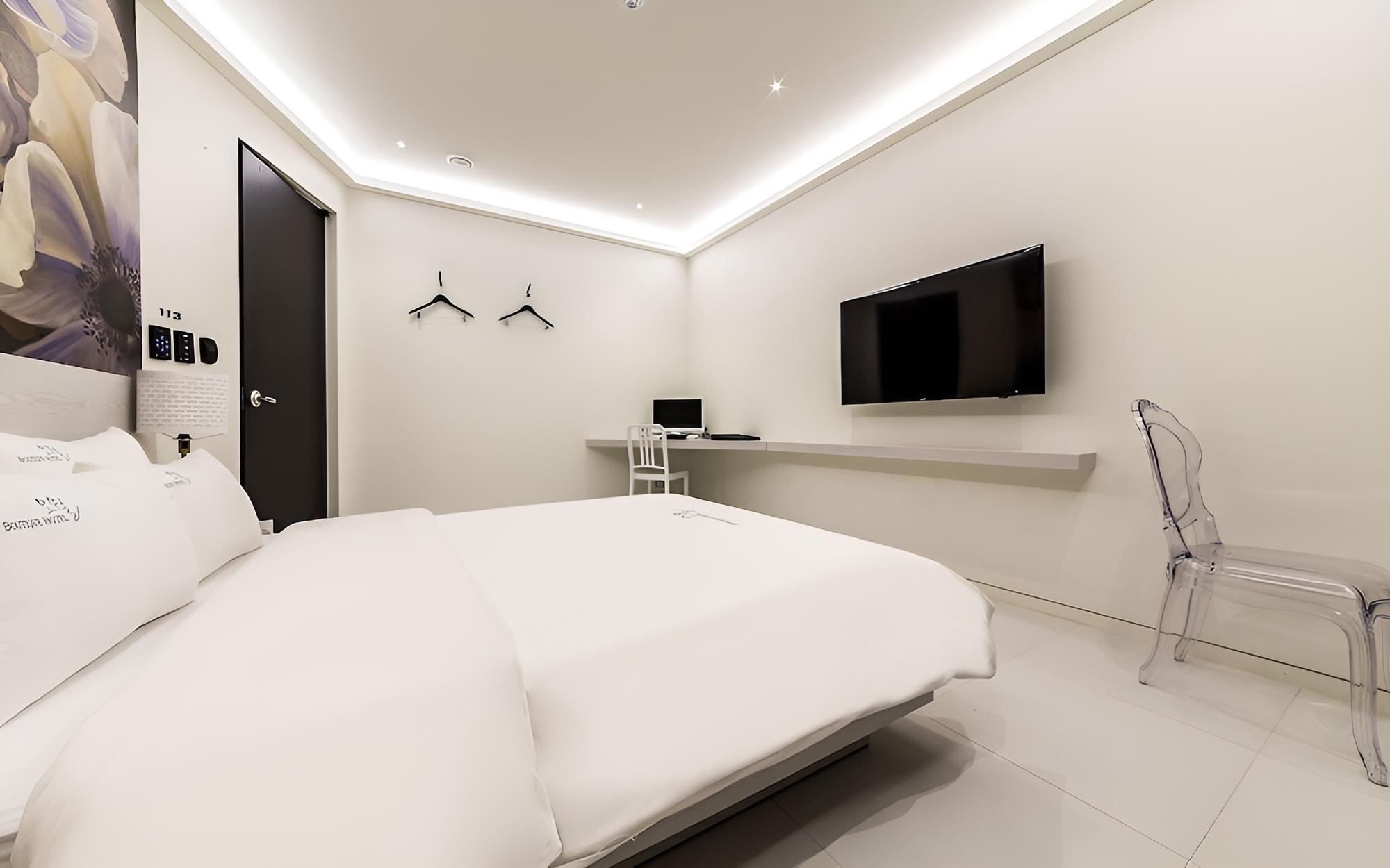Room (Standard room) - Photo 4
