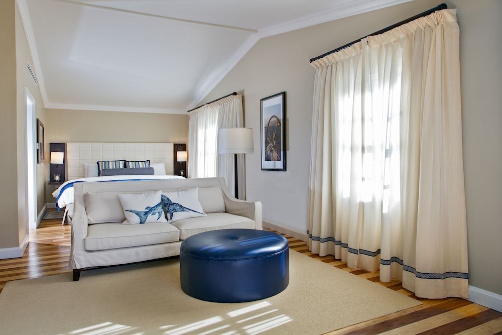 Signature Cottage, Beachfront