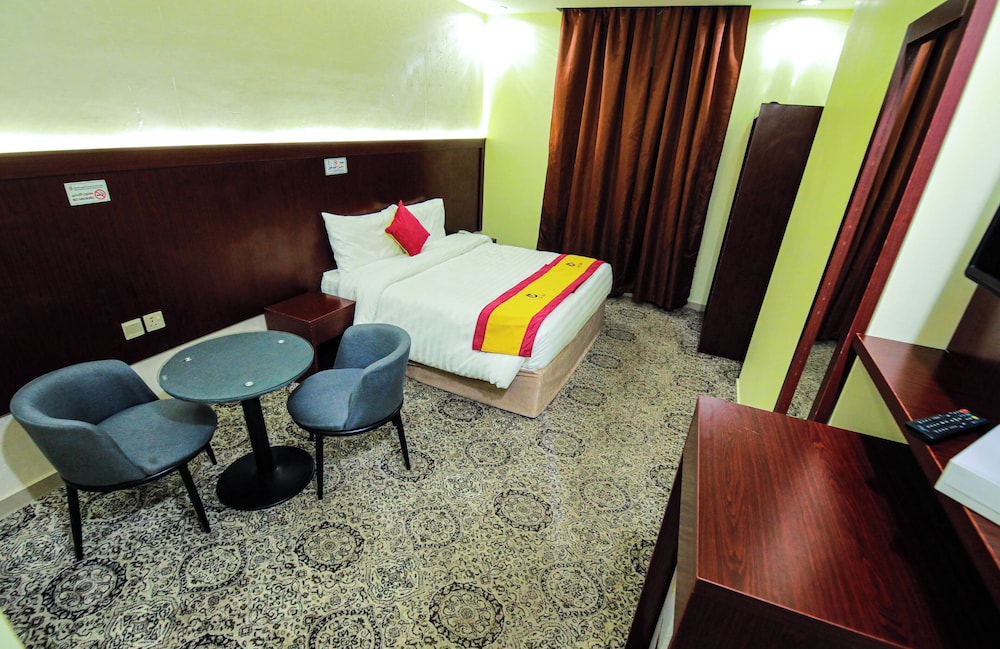 Honeymoon Room