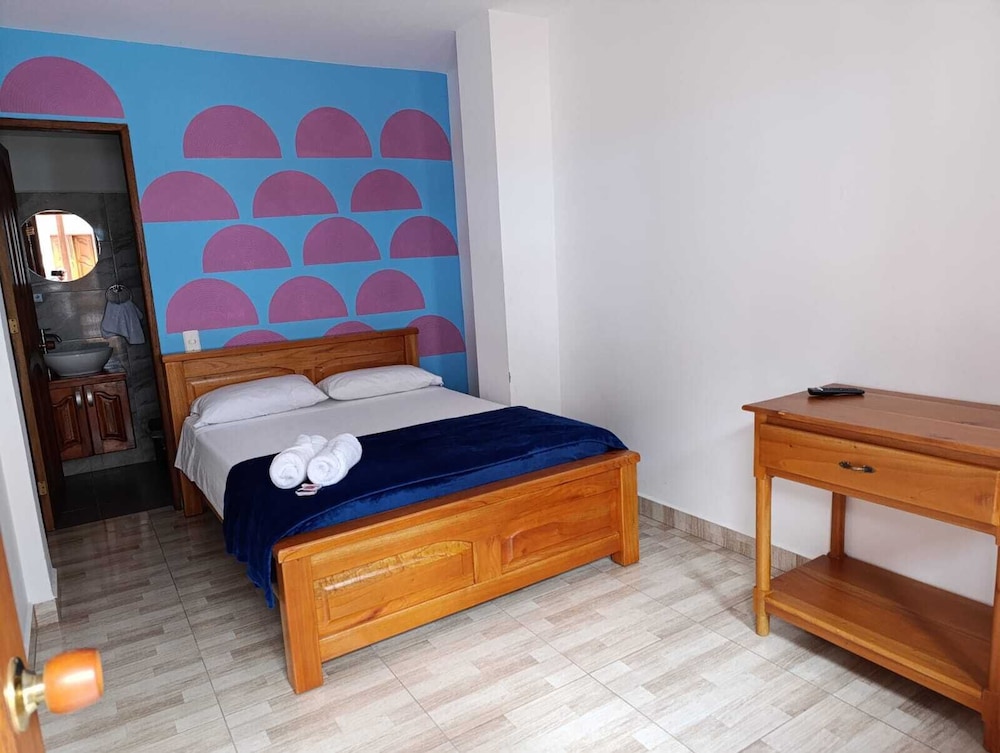 Basic Double Room, 1 Queen Bed, Non Smoking, Patio photo 1