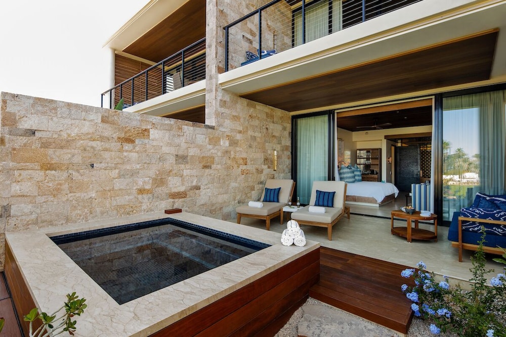 Room, 2 Queen Beds, Garden View (with Plunge Pool)