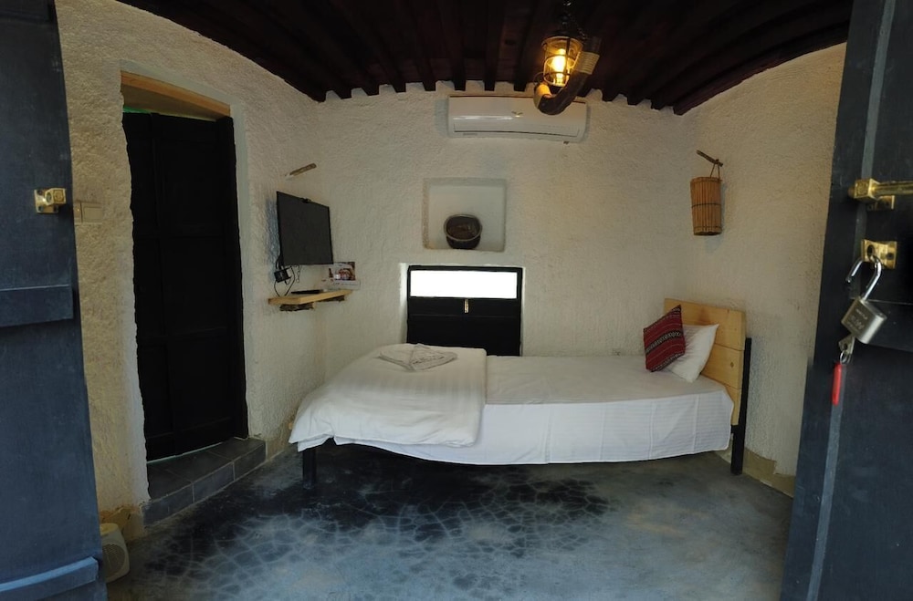 Standard Single Room photo 2