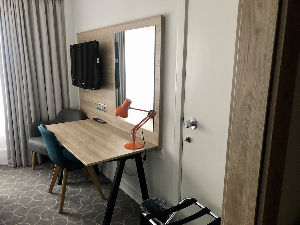 Standard Room, 1 Double Bed - Photo 7