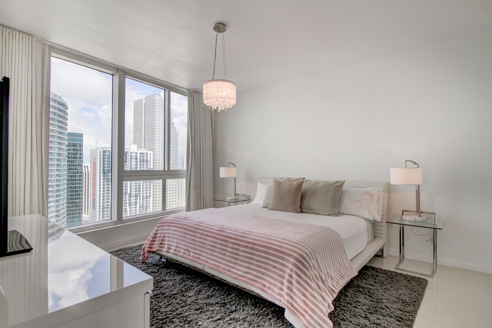 Condo, 2 Bedrooms, 2 Bathrooms (4104) photo 1