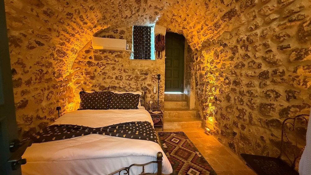 Standard Double Room, Courtyard View photo 1