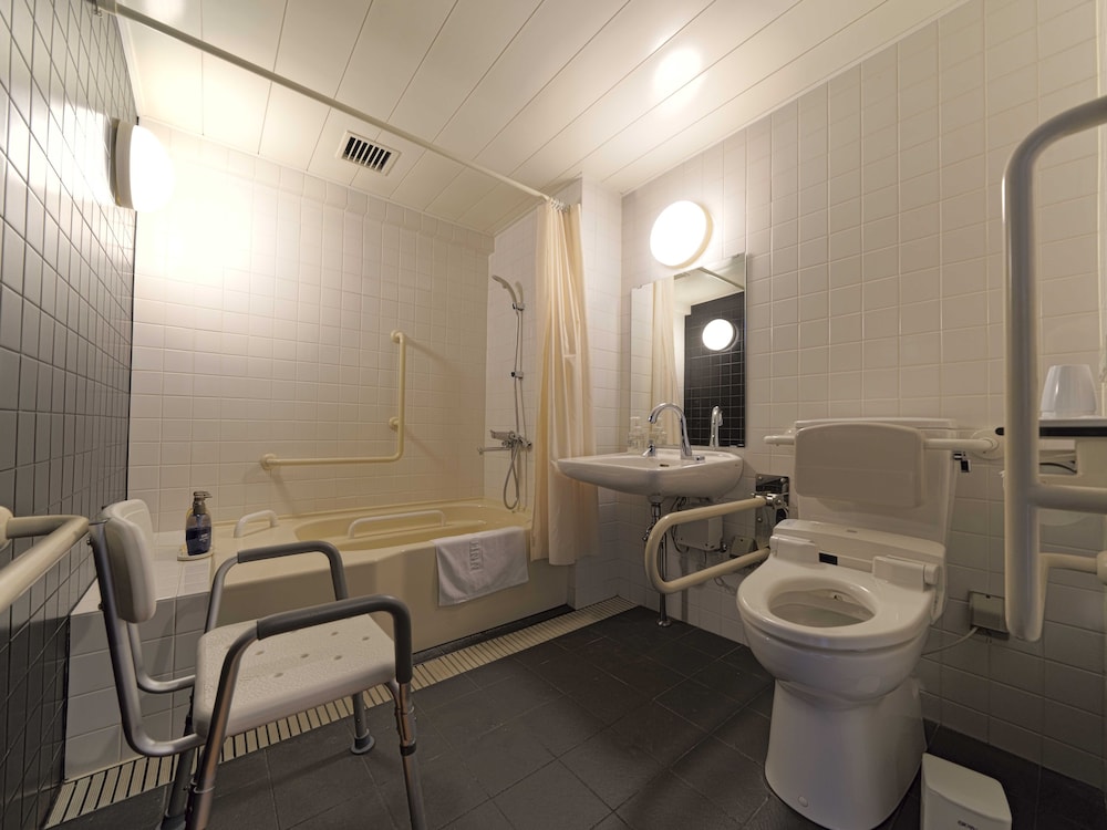 Universal Twin Room - Photo 7