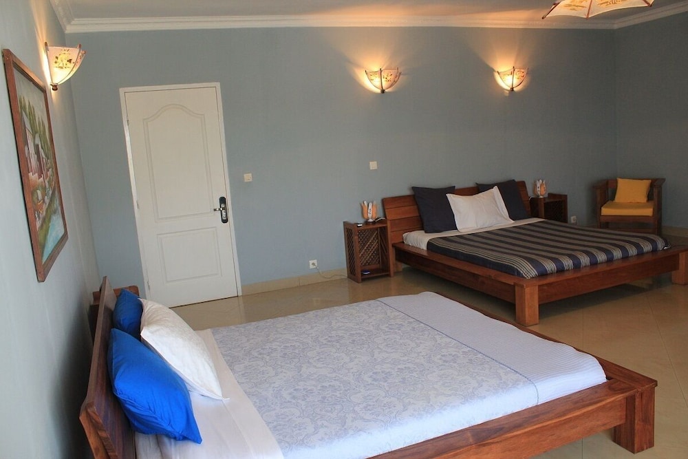 Basic Twin Room photo 3