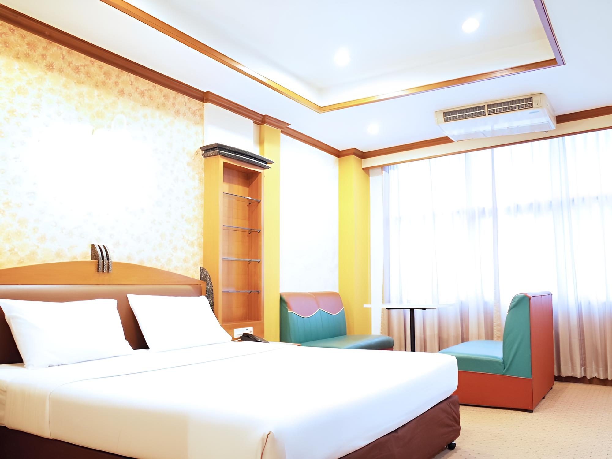 Deluxe Double or Twin Room photo 3