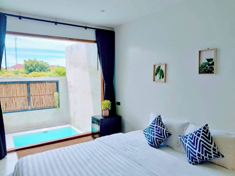 Superior Pool Villa - Photo 11