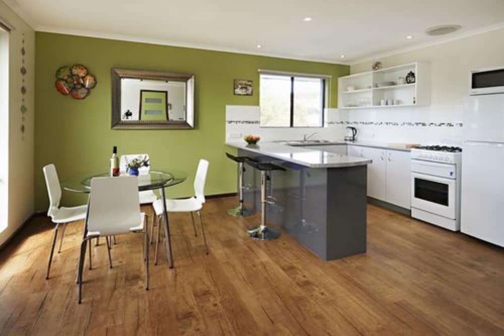 Beachside 2 Bedroom Apartments At 26 Middleton Road, Middleton photo 2