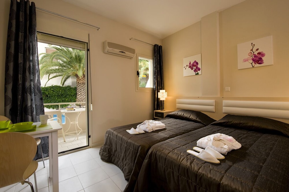 Comfort Double or Twin Room