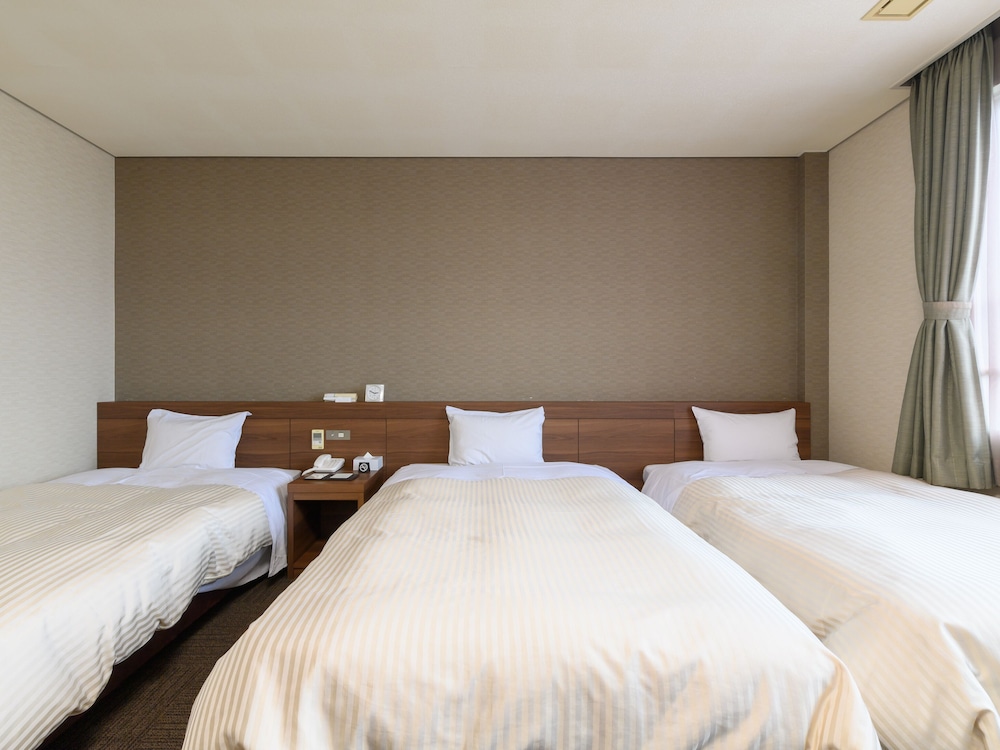 Triple Occupancy Room photo 2
