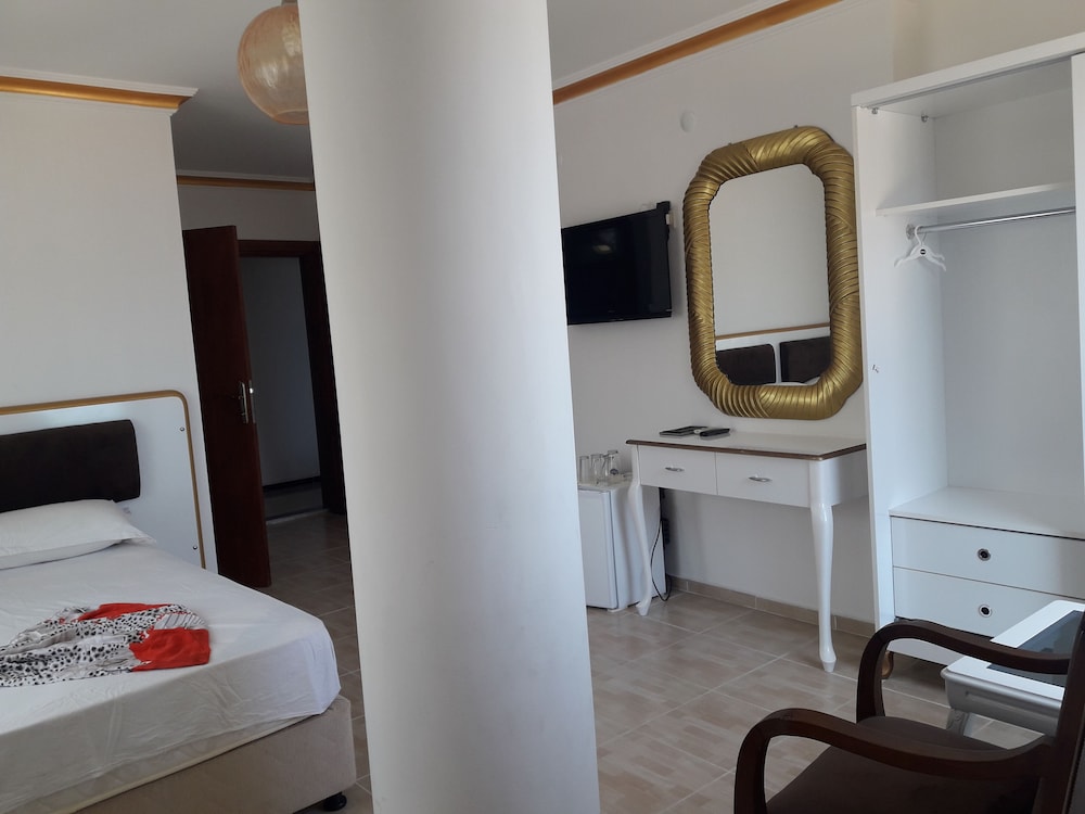 Elite Room