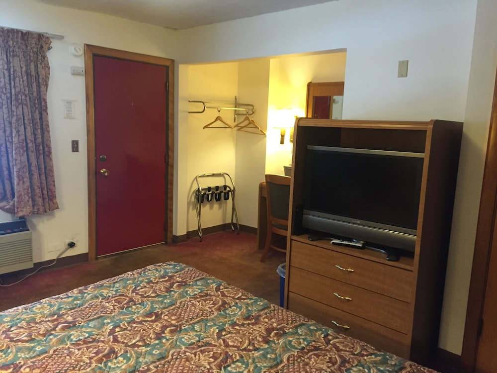 Standard Room, 1 King Bed photo 1