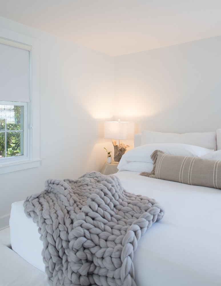 Village King Suite photo 3