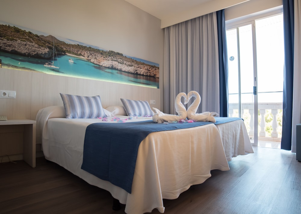 Double Room, Balcony, Garden View (2 adults)