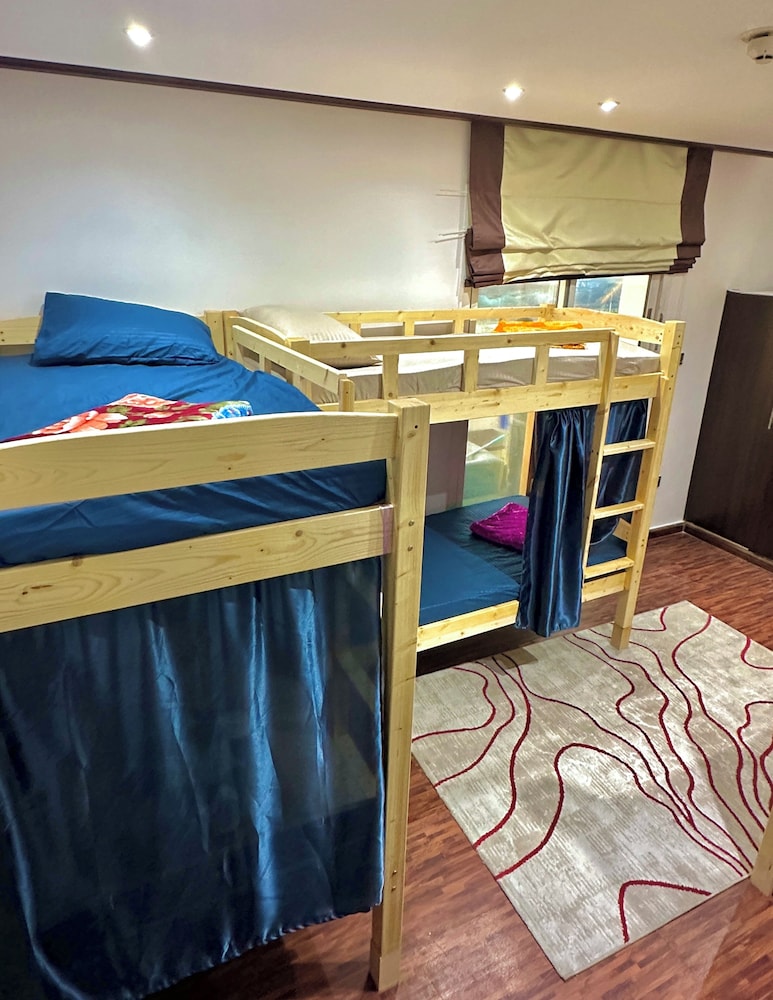 Executive Shared Dormitory, Mixed Dorm, City View photo 1