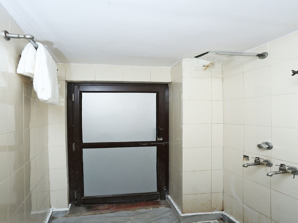 Deluxe Double or Twin Room photo 2
