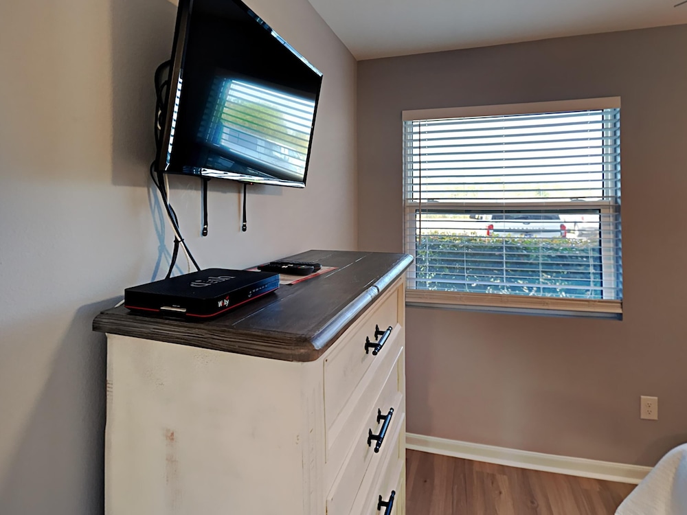 Condo, Multiple Beds, Balcony (#4111 - No Pets) photo 2