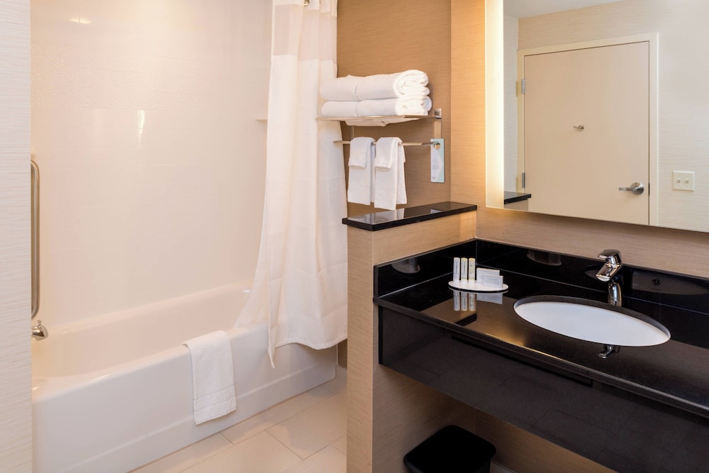 Fairfield Inn & Suites by Marriott Orlando East/UCF Area, Photo 4