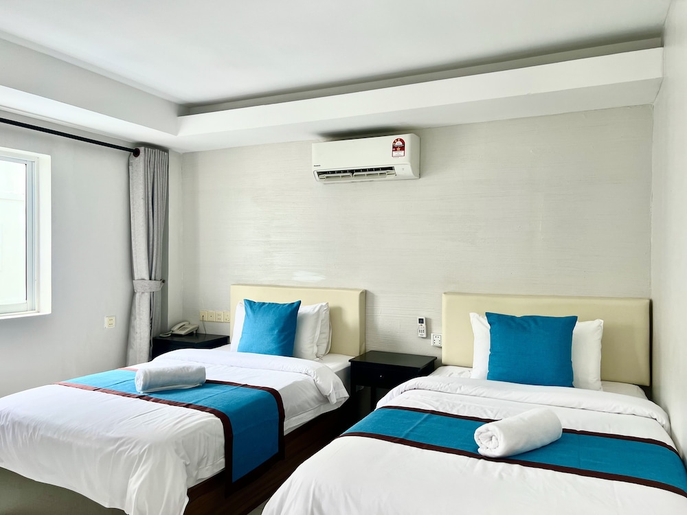 Twin Room with Garden View photo 3