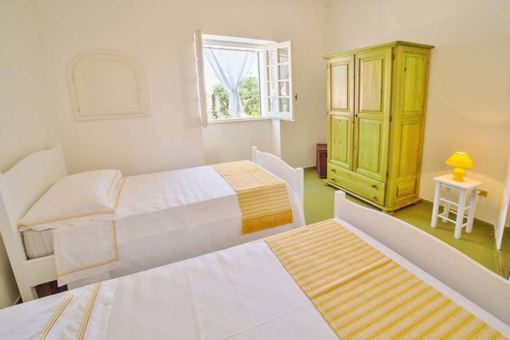 Villa, 4 Bedrooms photo 3