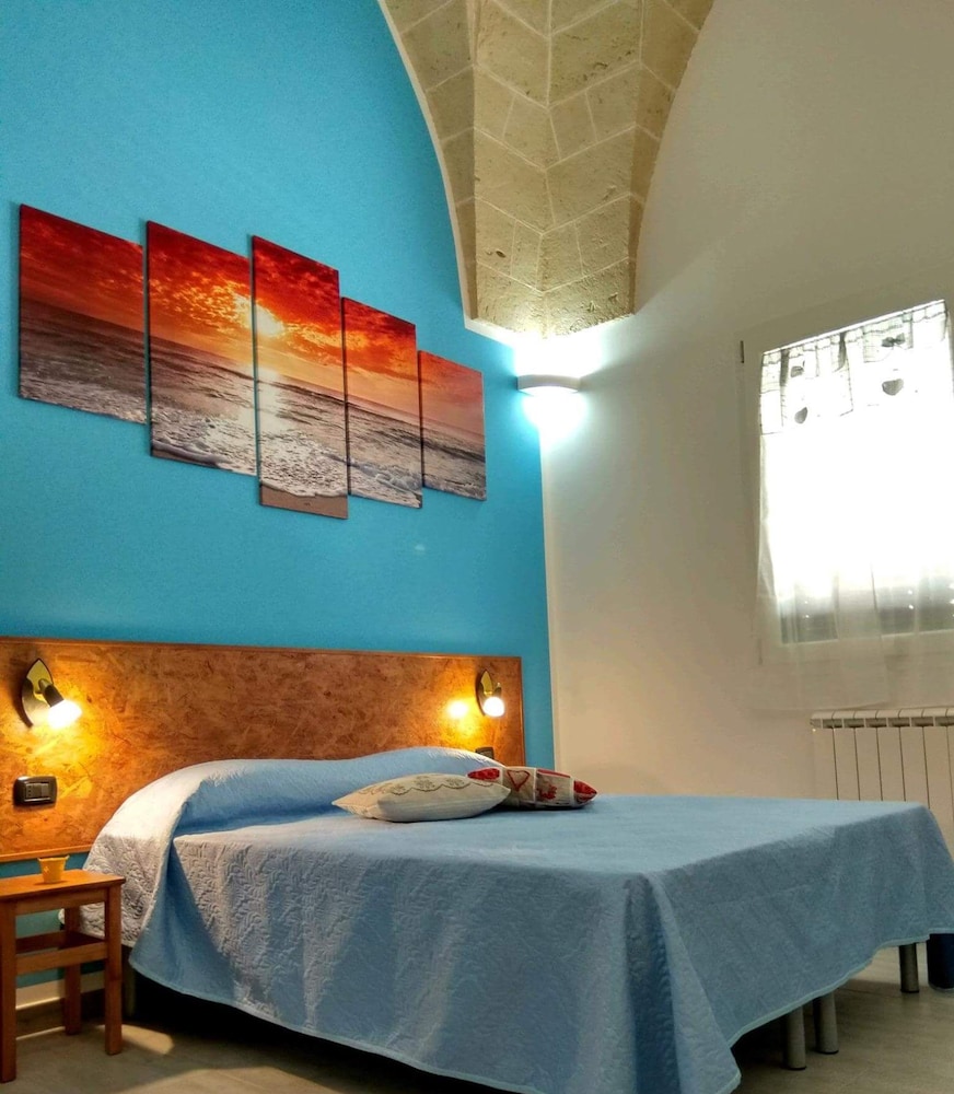 Triple Room, 3 Twin Beds photo 1