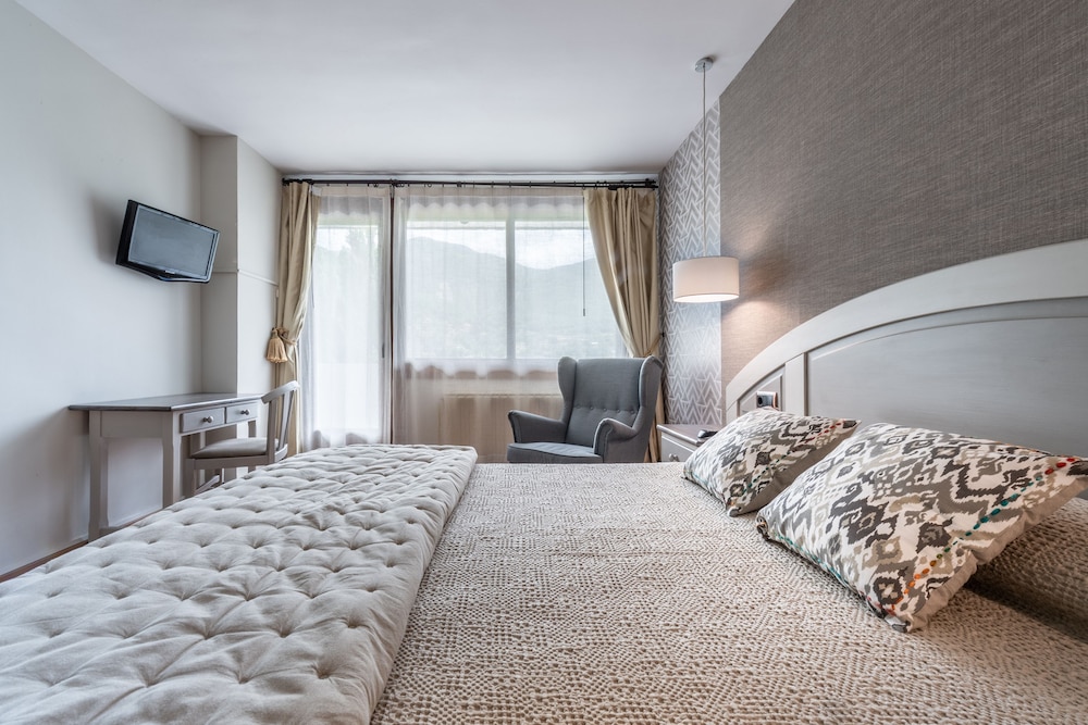 Superior Double Room - Photo 1